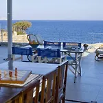 Villa Beachfront Thesseus Moutsouna