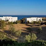 Beachfront Thesseus Villa *