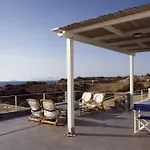 Beachfront Thesseus *