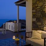 Beachfront Thesseus Villa