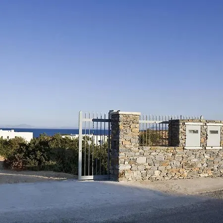 فيلة Beachfront Thesseus