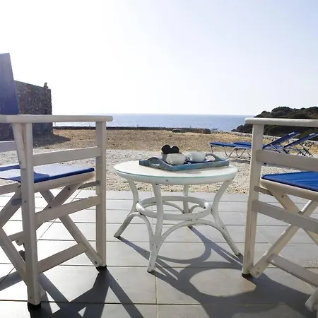 Beachfront Thesseus فيلة *