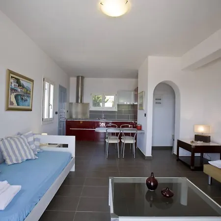 Villa Beachfront Thesseus Moutsoúna