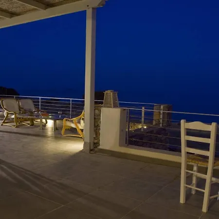 Beachfront Thesseus Villa