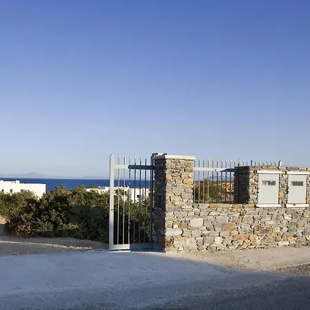 Villa Beachfront Thesseus *