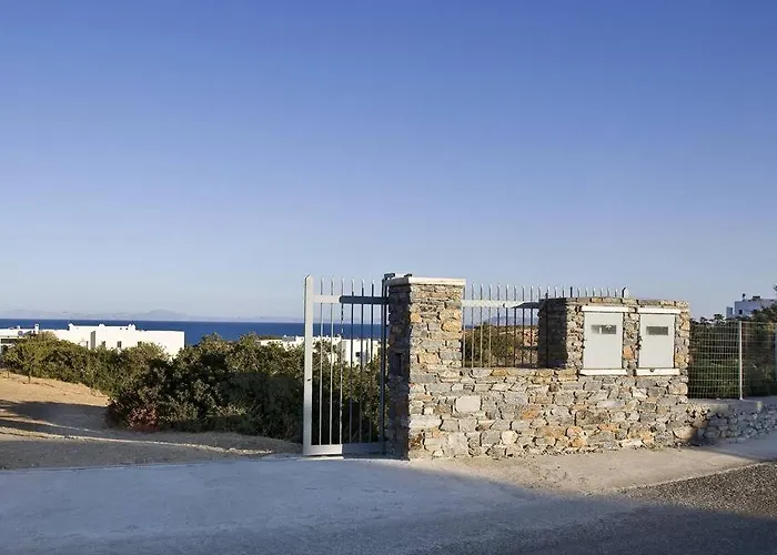 فيلة Beachfront Thesseus