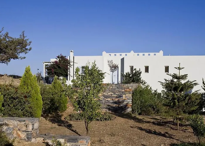 Beachfront Thesseus Moutsoúna